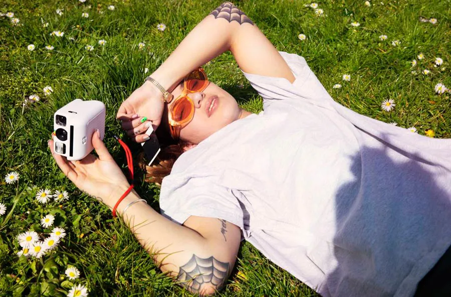 Aparat natychmiastowy Polaroid GO biały